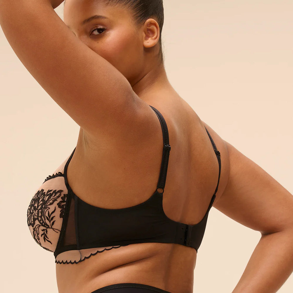 simone perele sexy lingerie