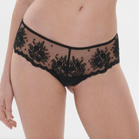 simone perele intrigue short