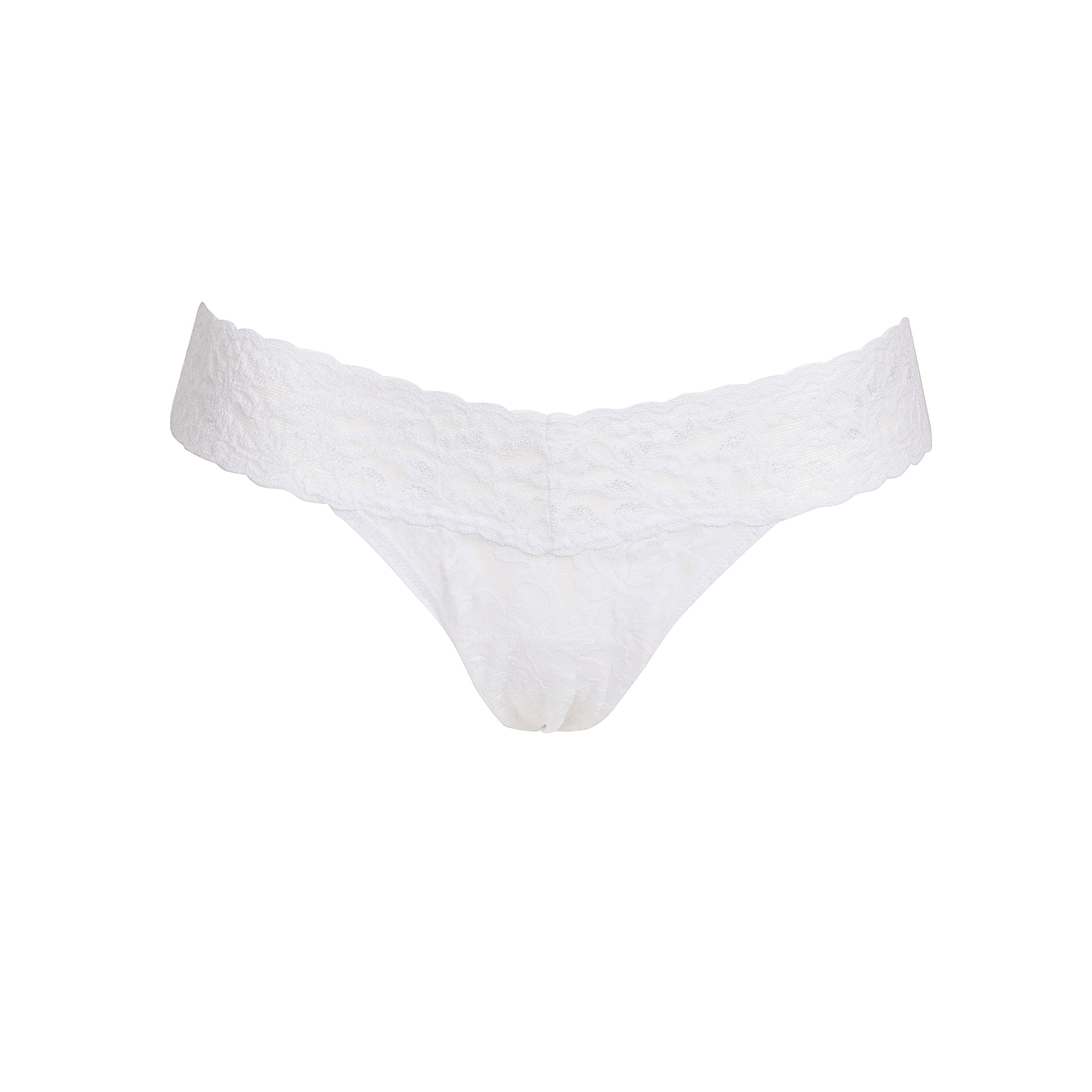 Signature Lace Low Rise Thong