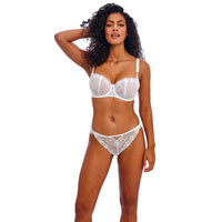 freya sexy white bra and briefs