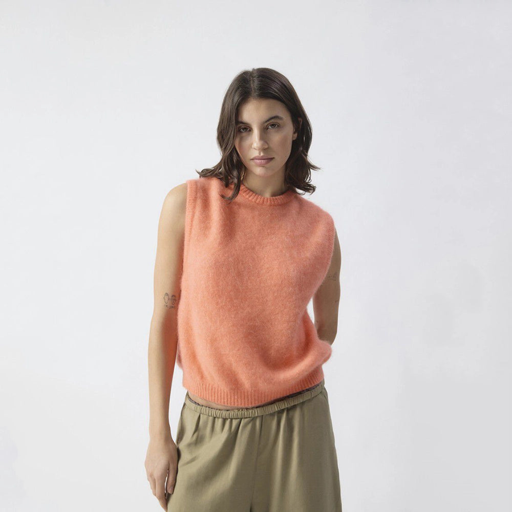 american vintage salmon melange sleeveless jumper on model