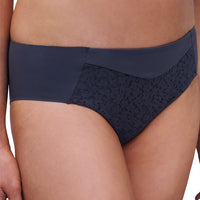 norah navy brief