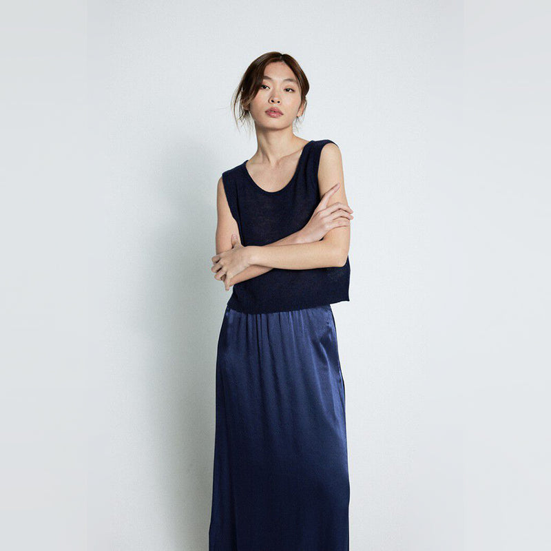 navy jumper
