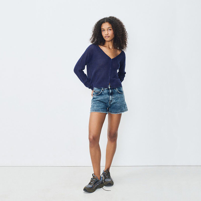 american vintage navy jumper 