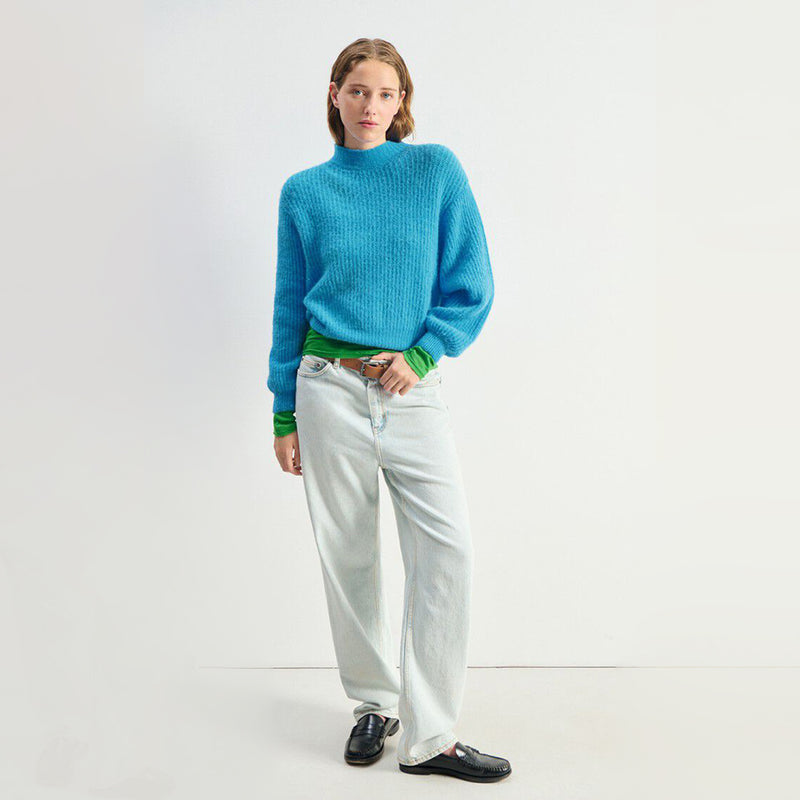 ameriacan vintage soft blue sweater