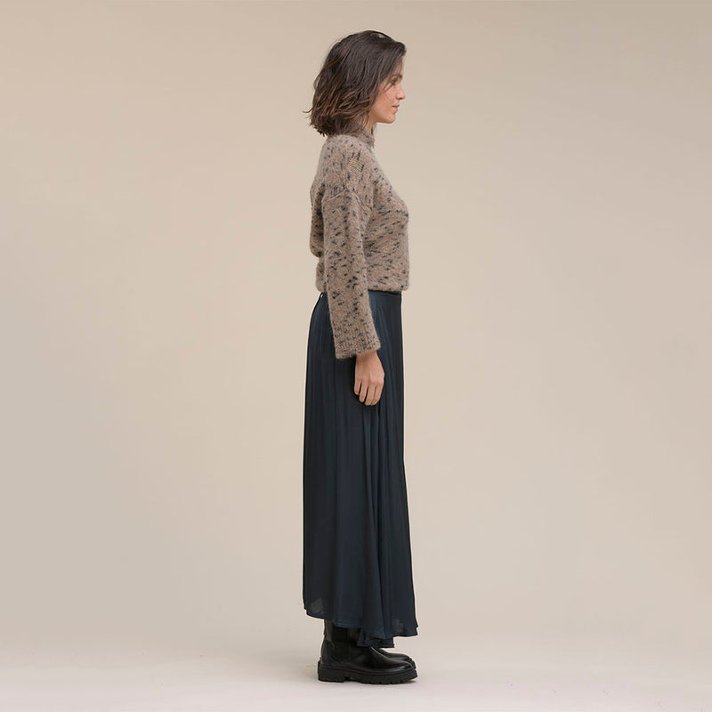 Ukaita Vert Asymmetric Skirt