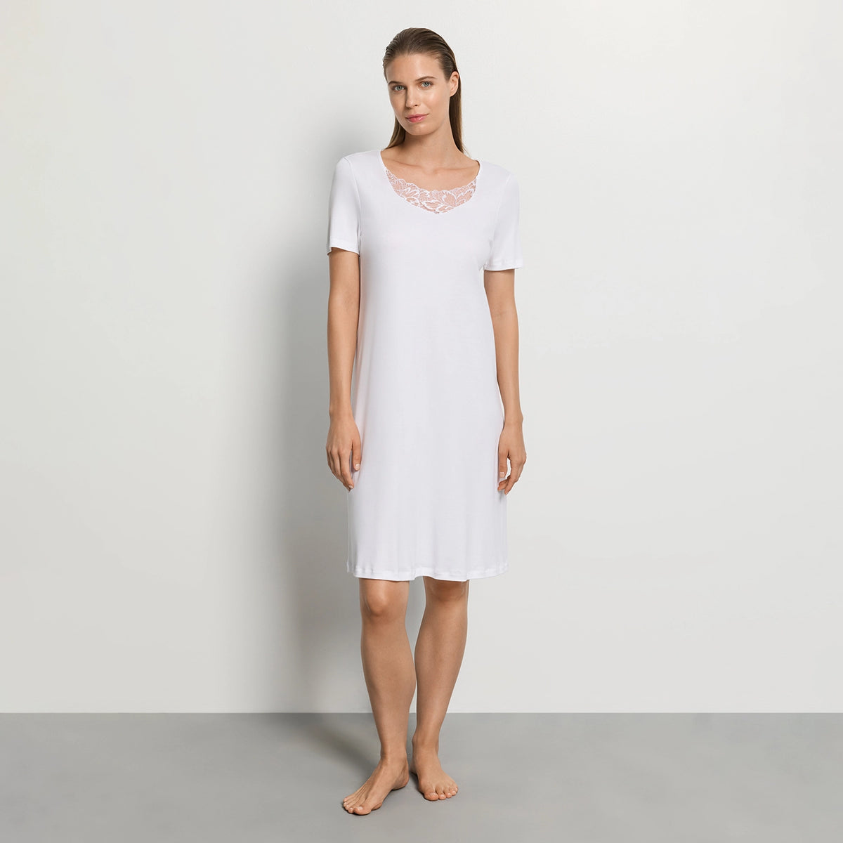Belen Short Sleeved Nightdress
