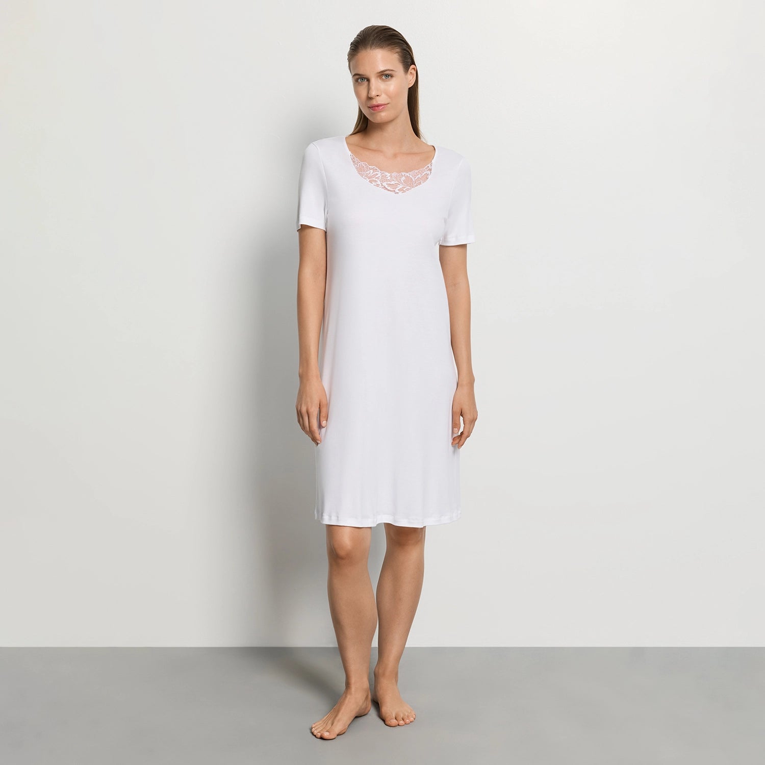 Belen Short Sleeved Nightdress