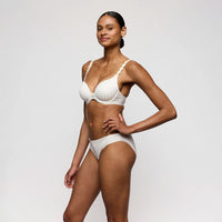 woman wearing marie jo avero bra and briefs 