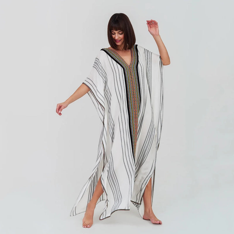 pitusa thobe in white on model