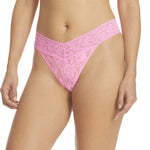 Signature Lace Low Rise Thong