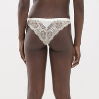 Serie Poetry Fame Brazilian Brief