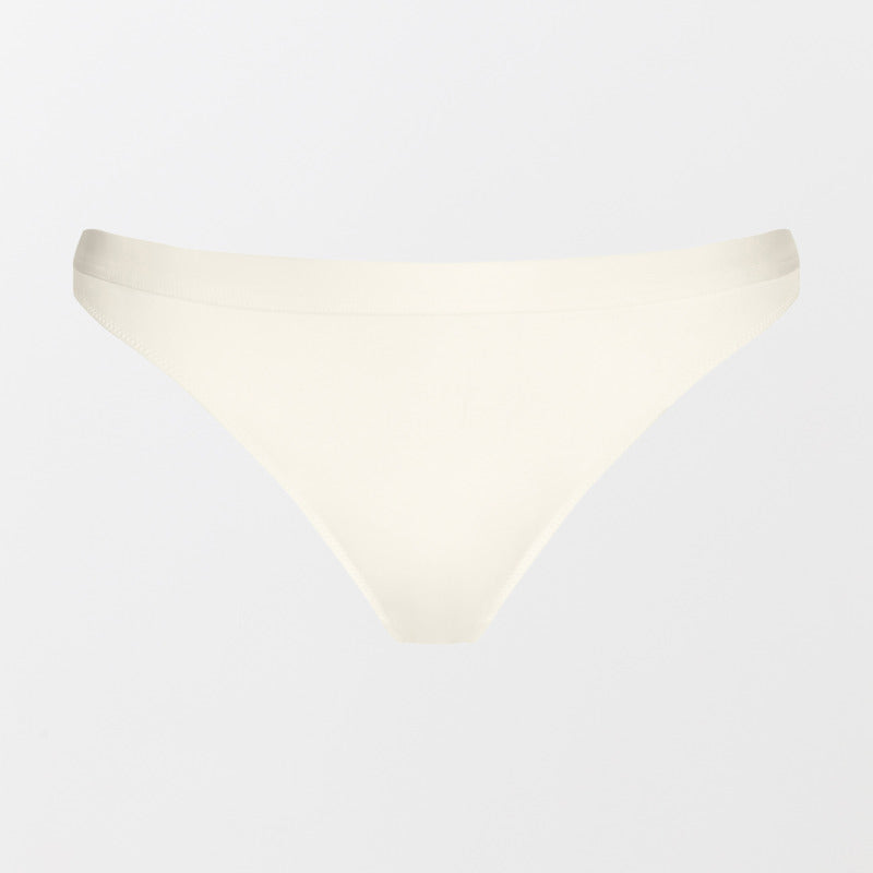 Serie Poetry Fame Brazilian Brief