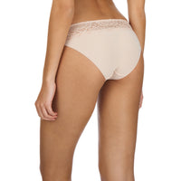 Caresse brief, Nude