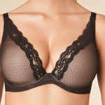 Passionata Brooklyn plunge t-shirt bra P57010 close up, Black