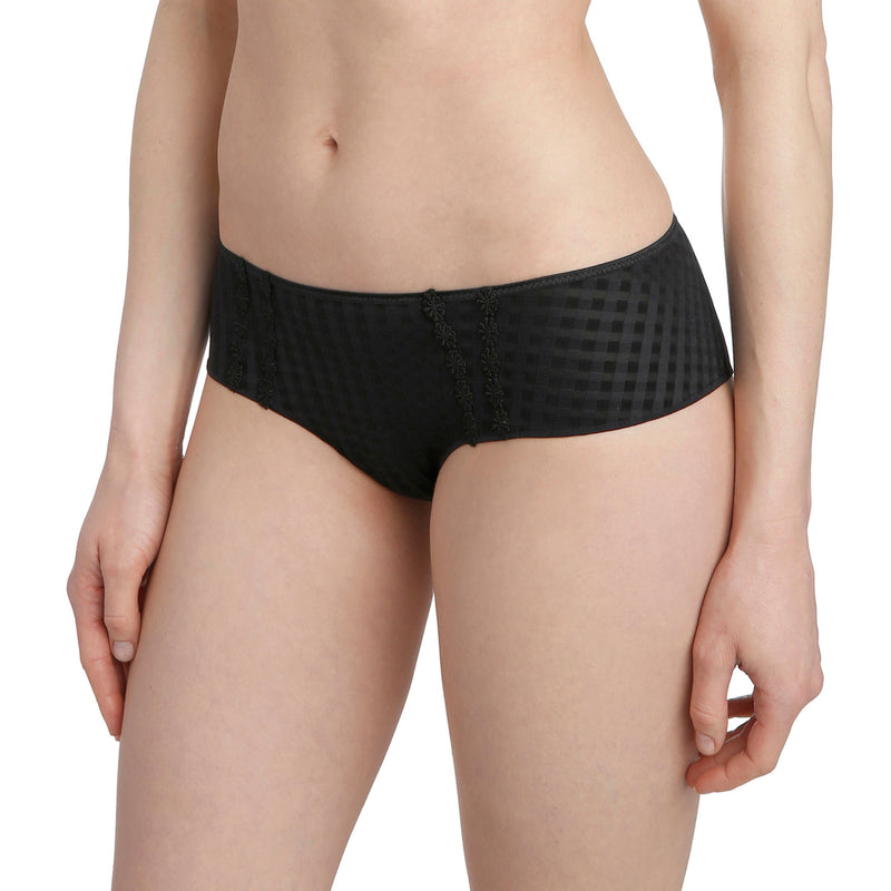 Avero shorty, Black