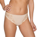 Madison brief, Nude